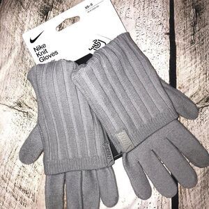 Nike Knit Gloves |  Gray | Unisex  XS-S
